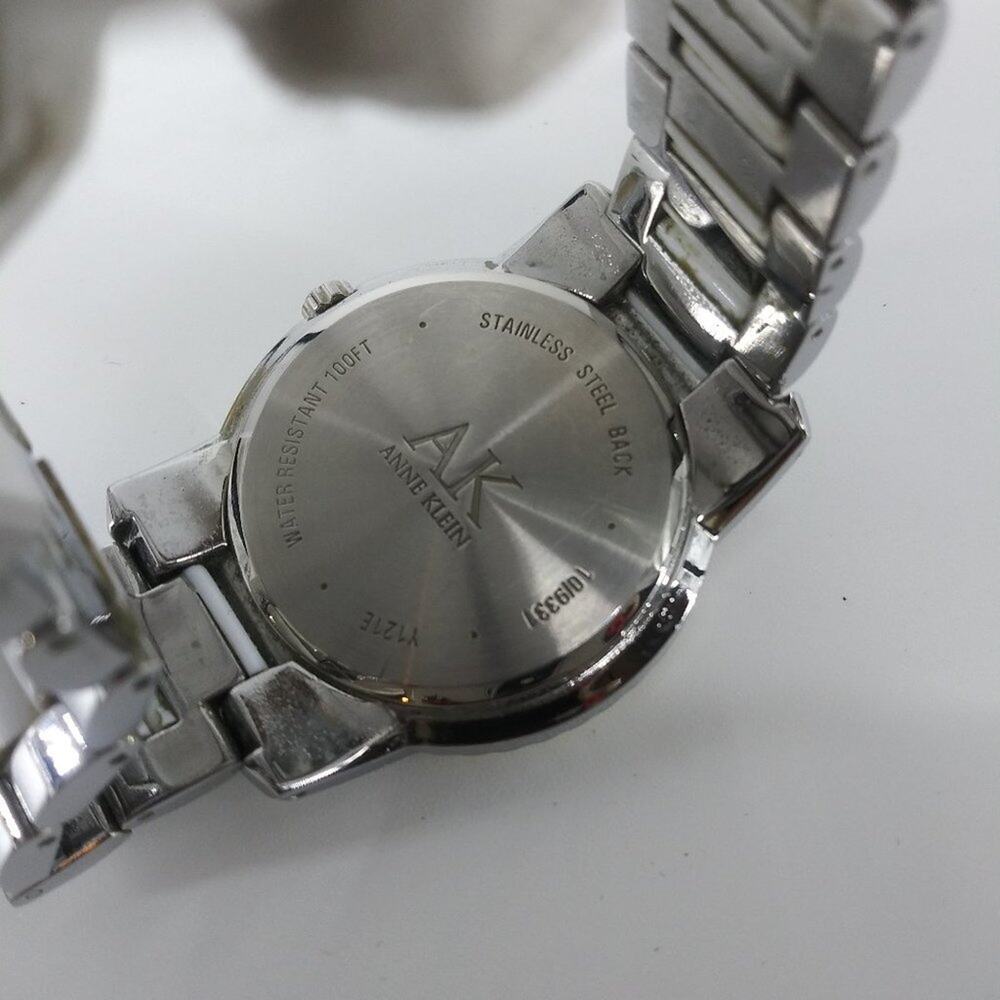 AK Anne Klein Watch Women's Wristwatch 121E White Y2K - Picture 5 of 10